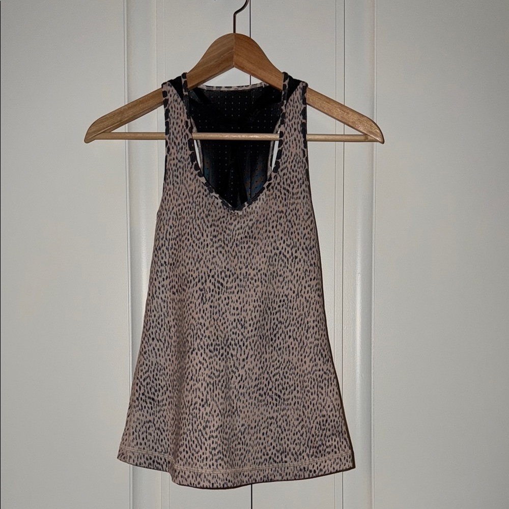 Sleeveless Animal Print Workout Tank Top - Beige/Black